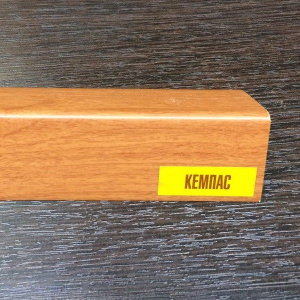 Уголок пласт. 30х30 кемпас "идеал" 